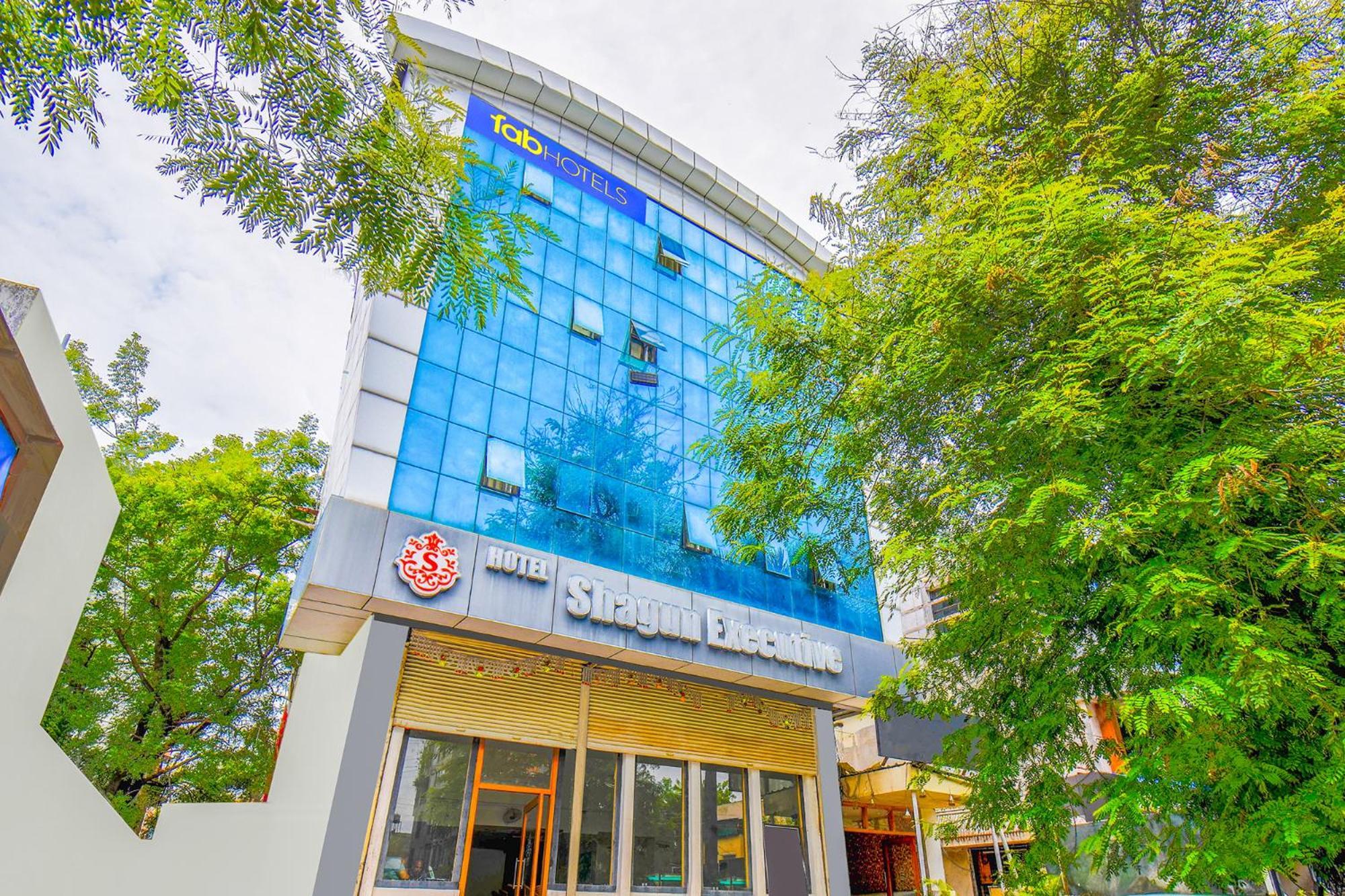 沙根行政酒店 奥兰加巴德 外观 照片